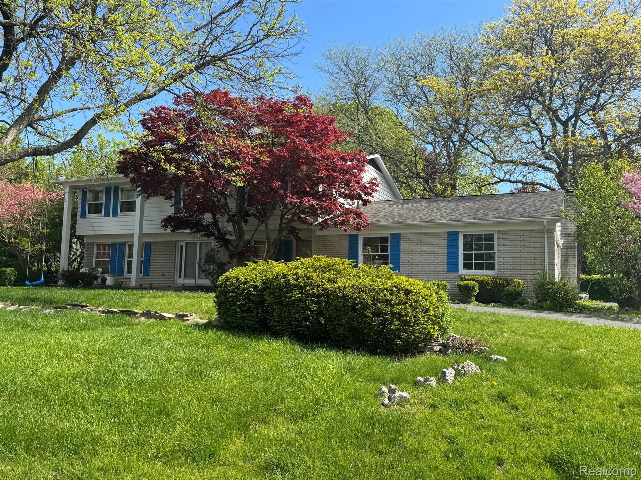 5819 RAVEN Road