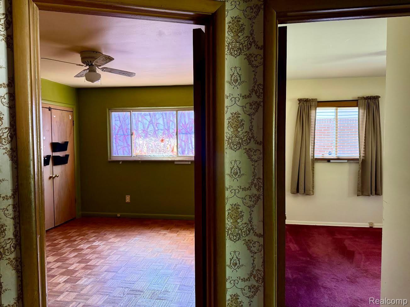 21911 KENOSHA Street