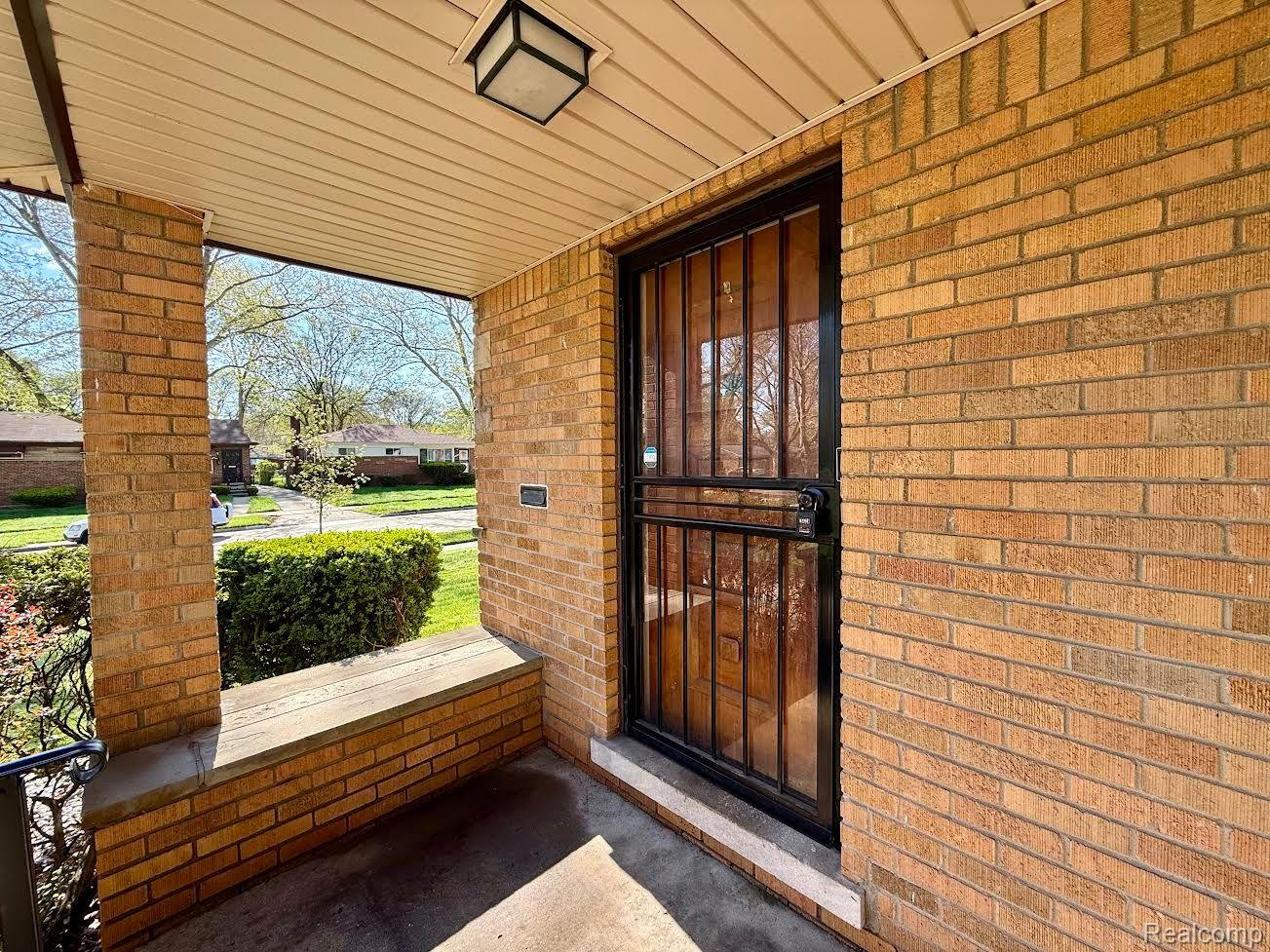 21911 KENOSHA Street