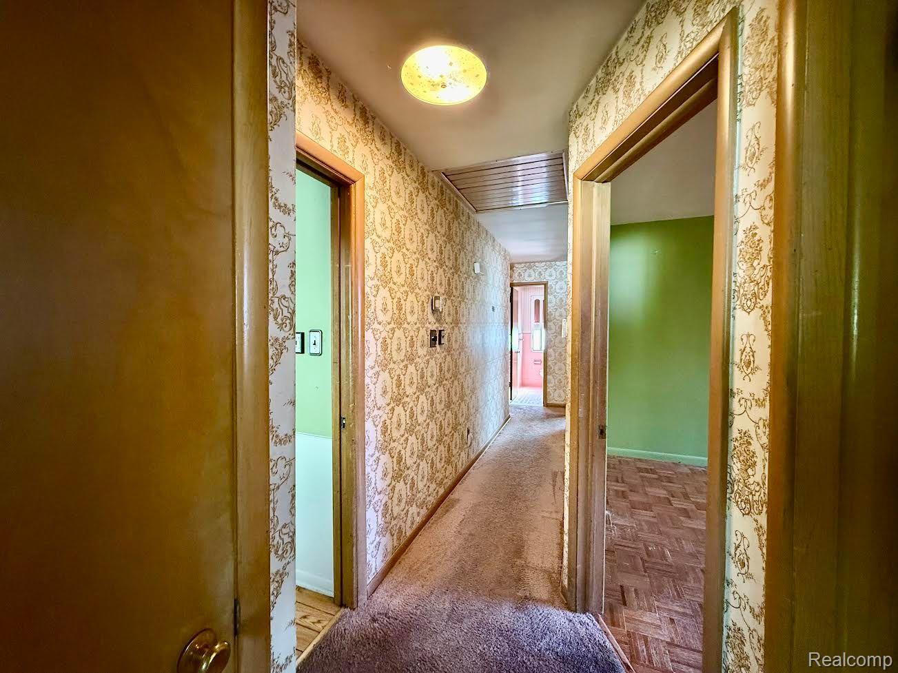 21911 KENOSHA Street