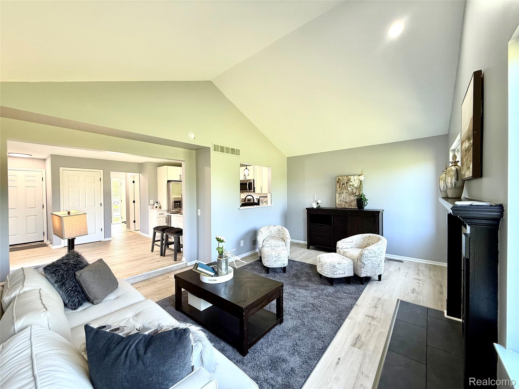 4158 KIMBERLY Drive