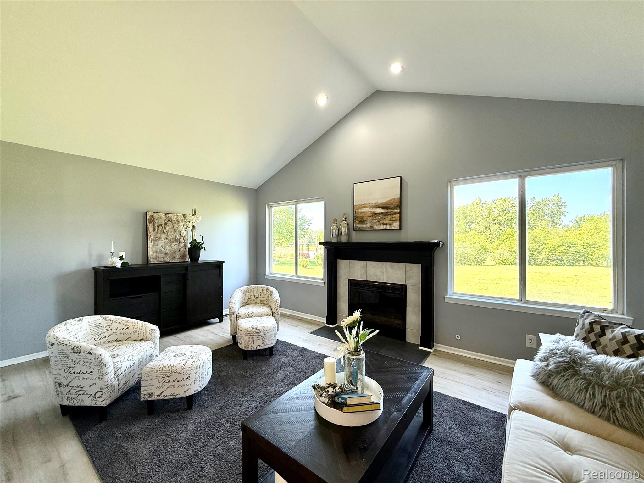 4158 KIMBERLY Drive