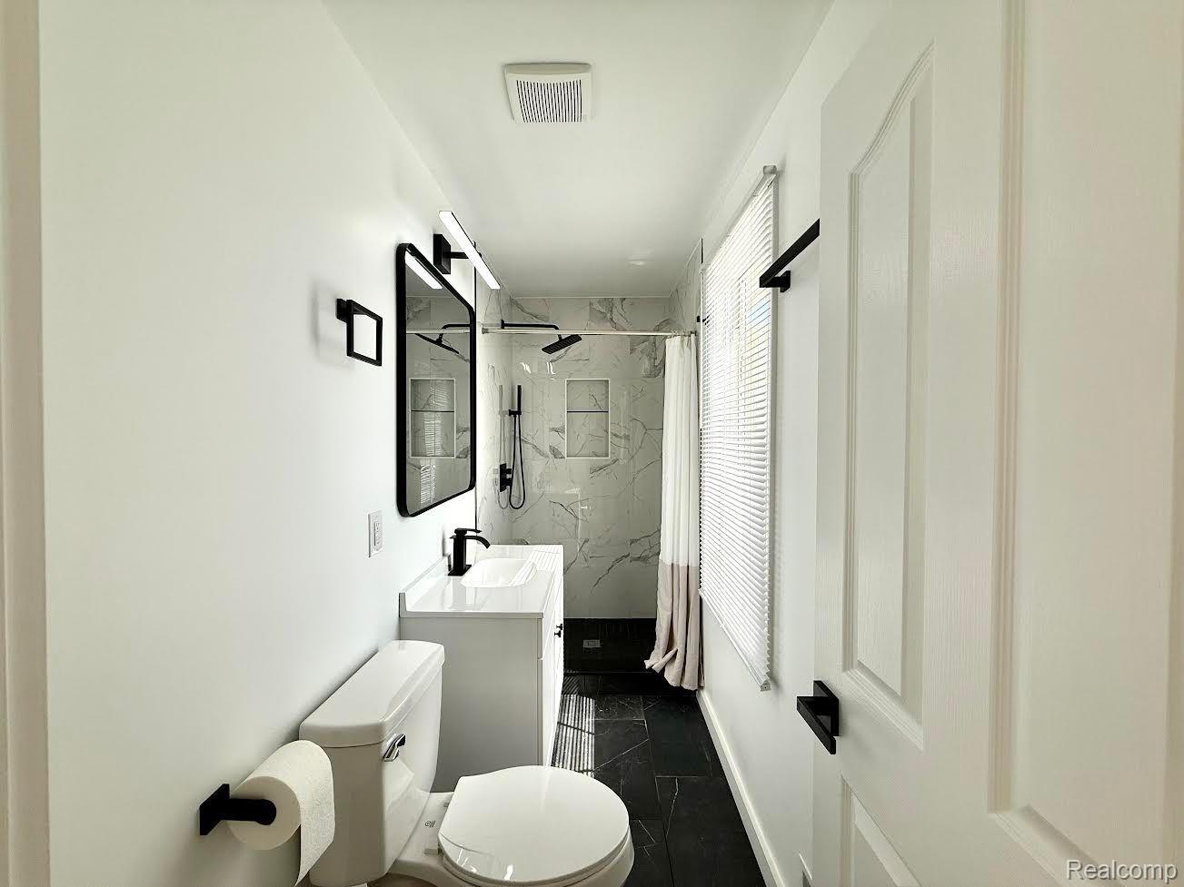 6505 POCAHONTAS Street