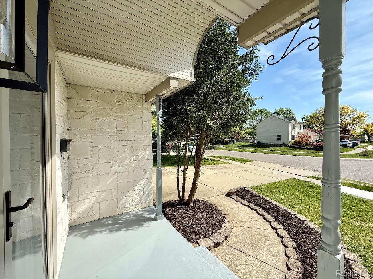 6505 POCAHONTAS Street