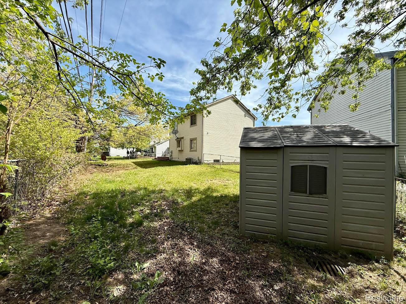 6505 POCAHONTAS Street