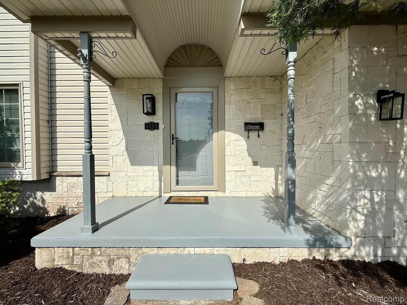 6505 POCAHONTAS Street