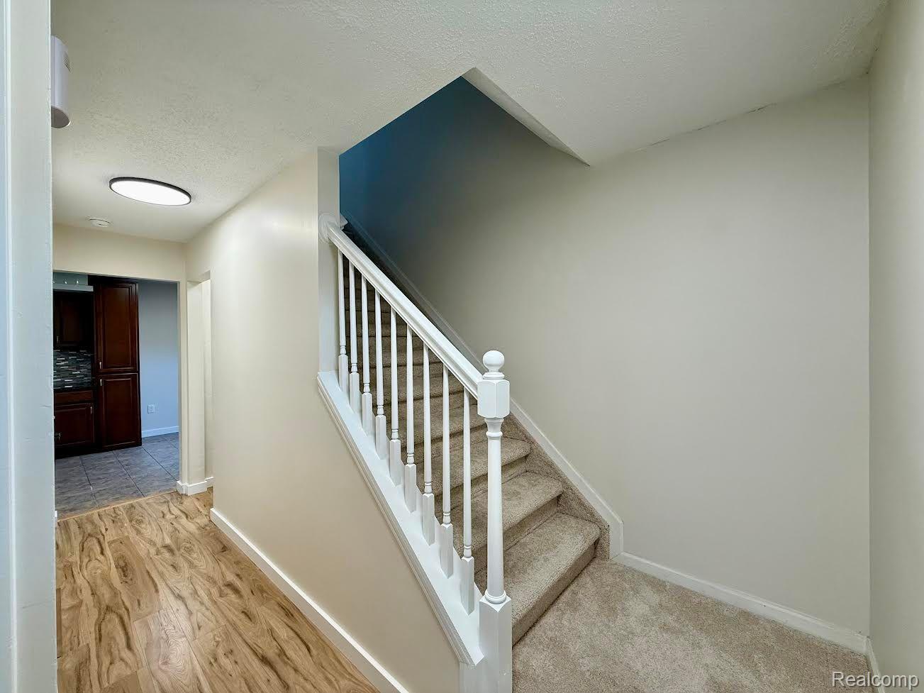 6505 POCAHONTAS Street