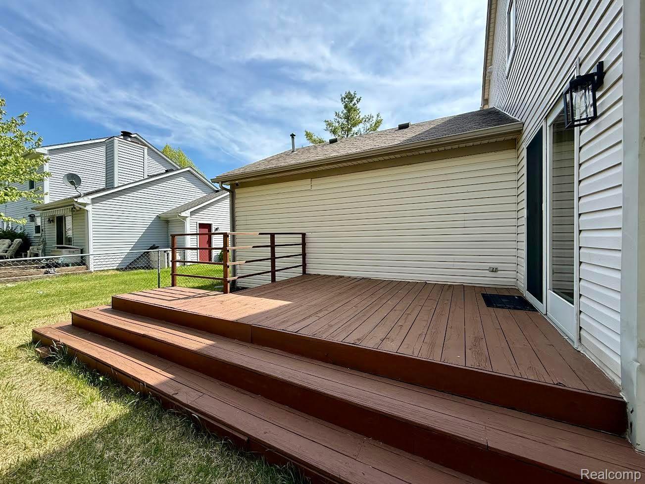 6505 POCAHONTAS Street