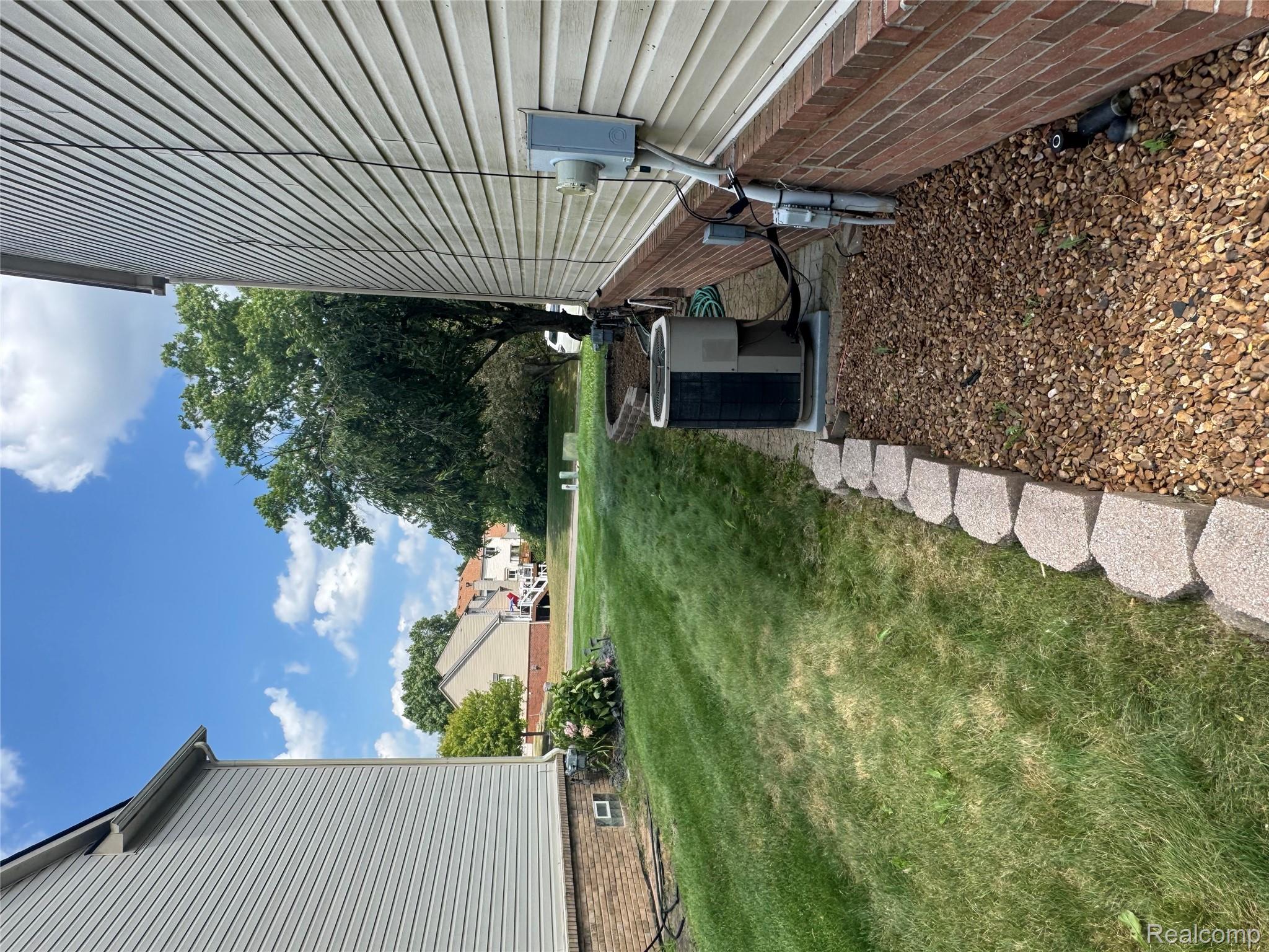 5245 Riverwalk Trail