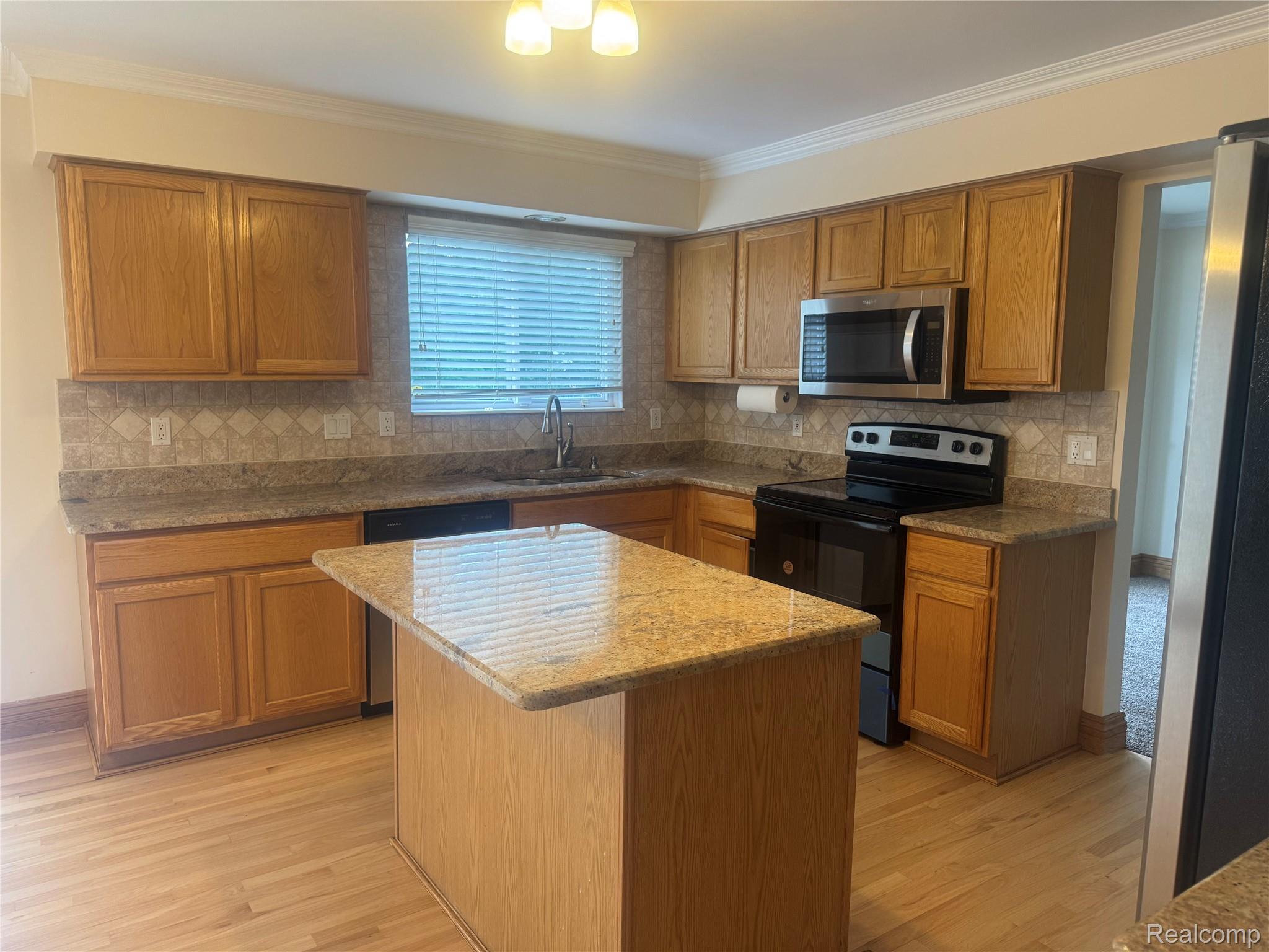 5245 Riverwalk Trail