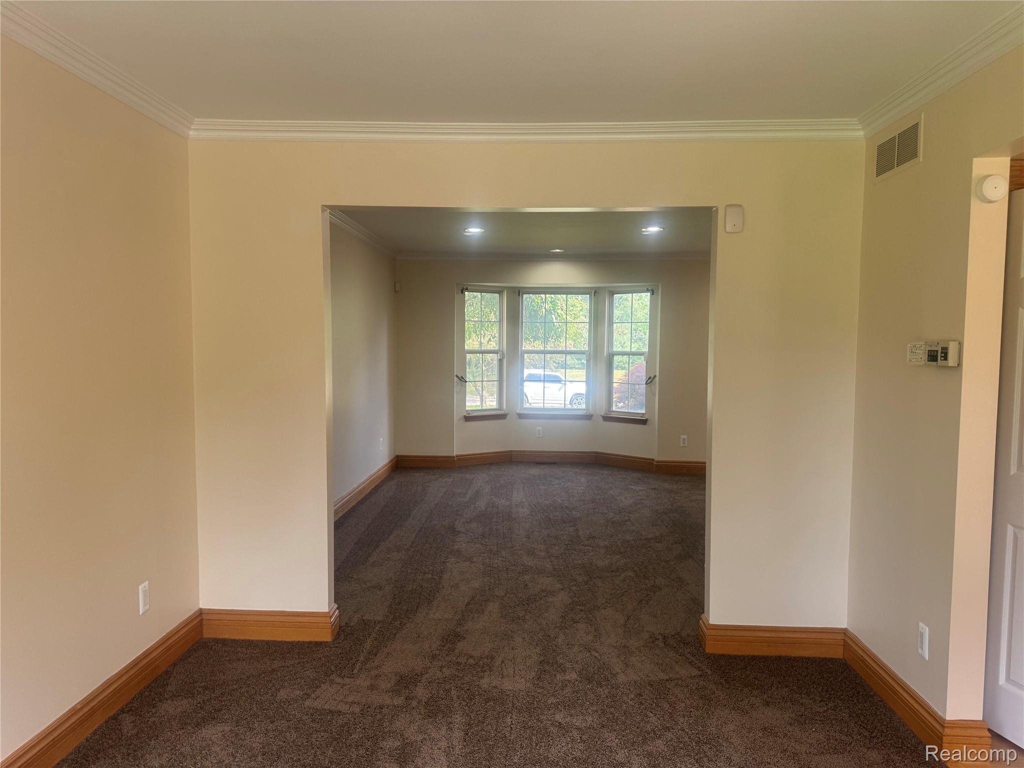 5245 Riverwalk Trail