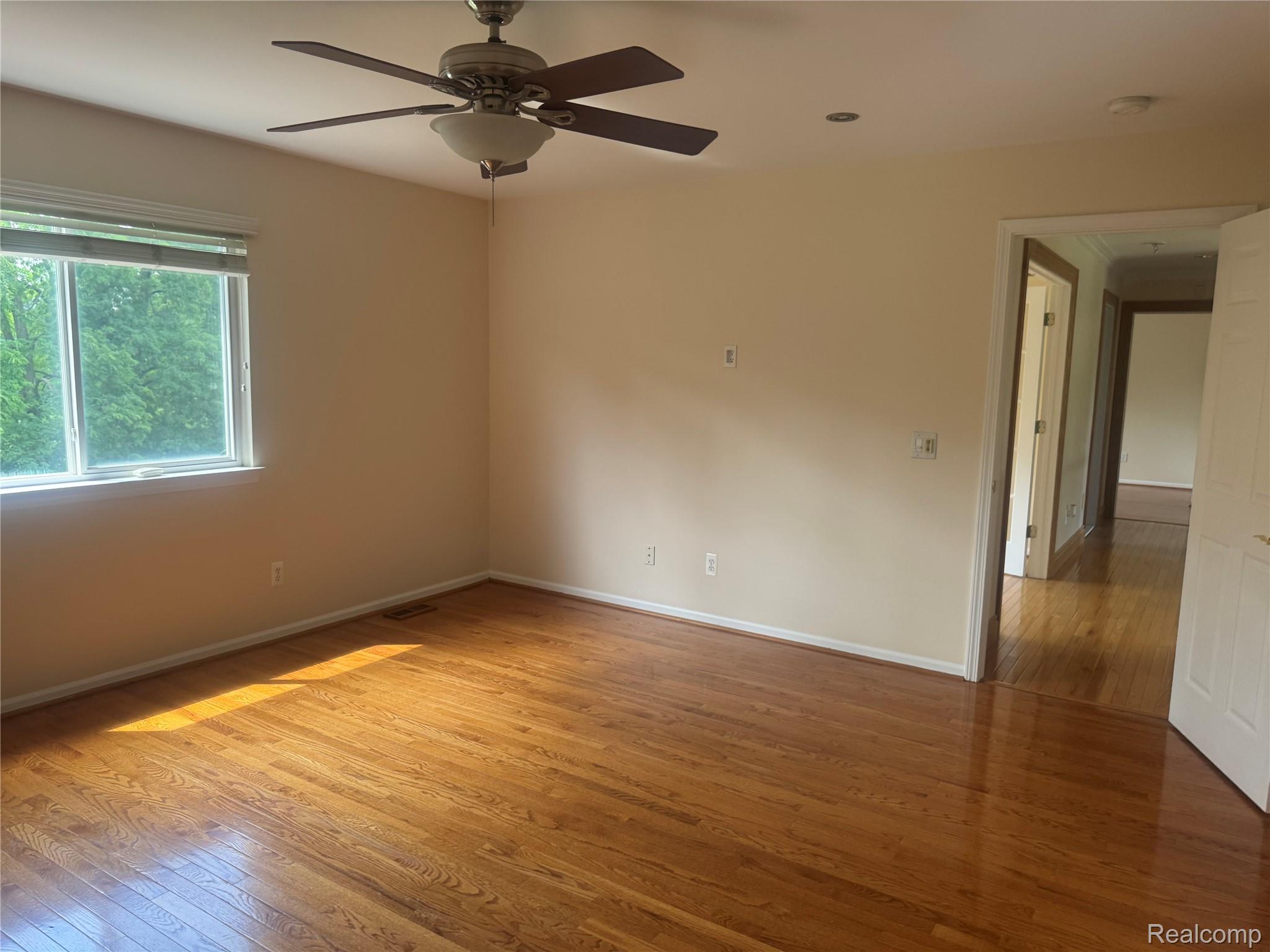 5245 Riverwalk Trail