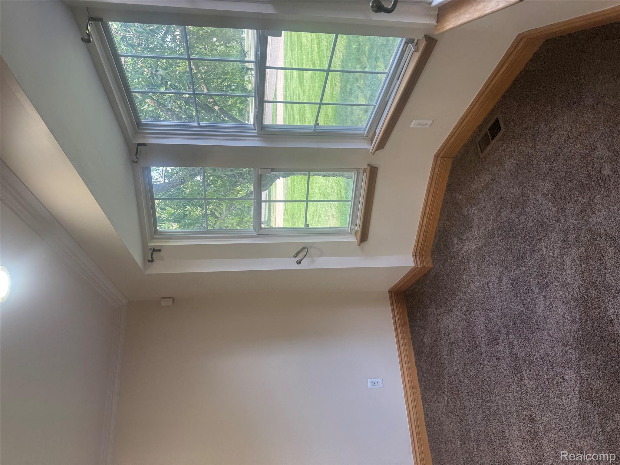 5245 Riverwalk Trail