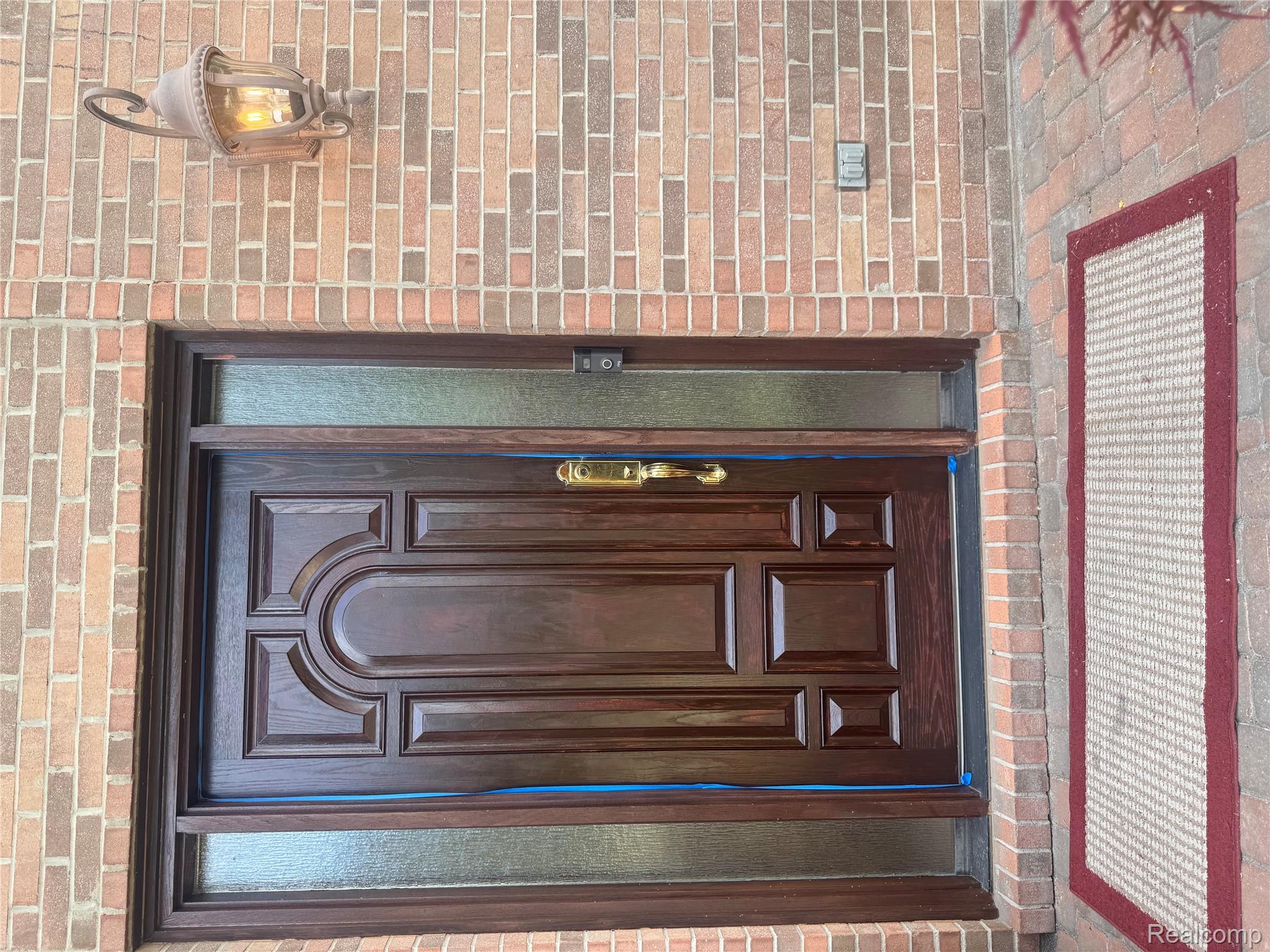5245 Riverwalk Trail