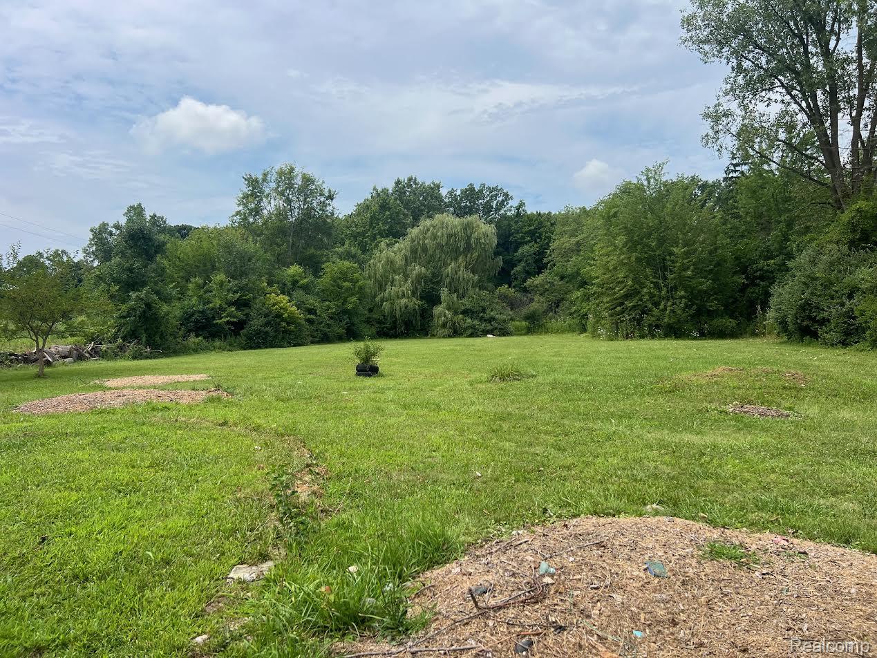 12000 Inkster Road