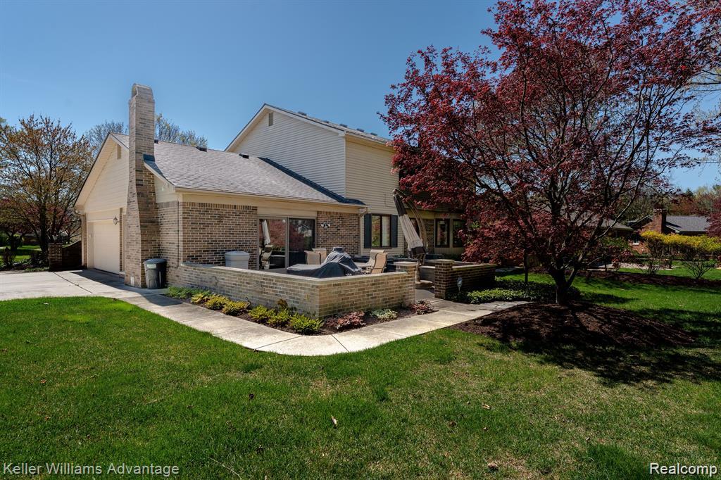 21442 Parklane Street