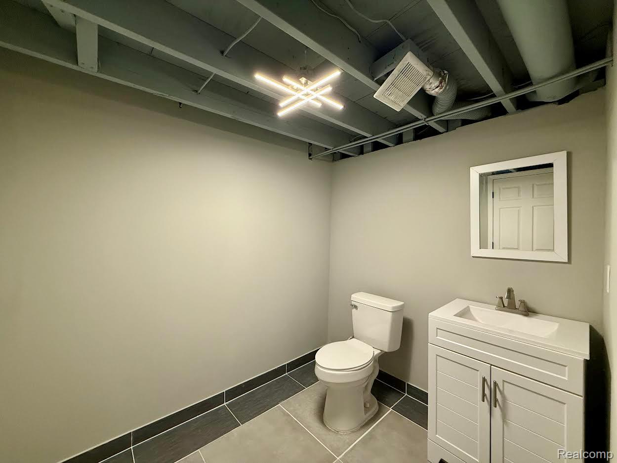 11859 Fairview Drive