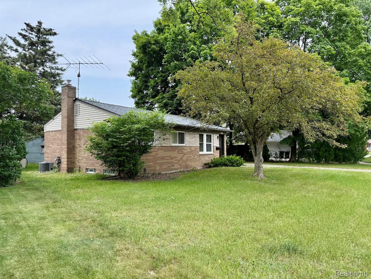 11859 Fairview Drive