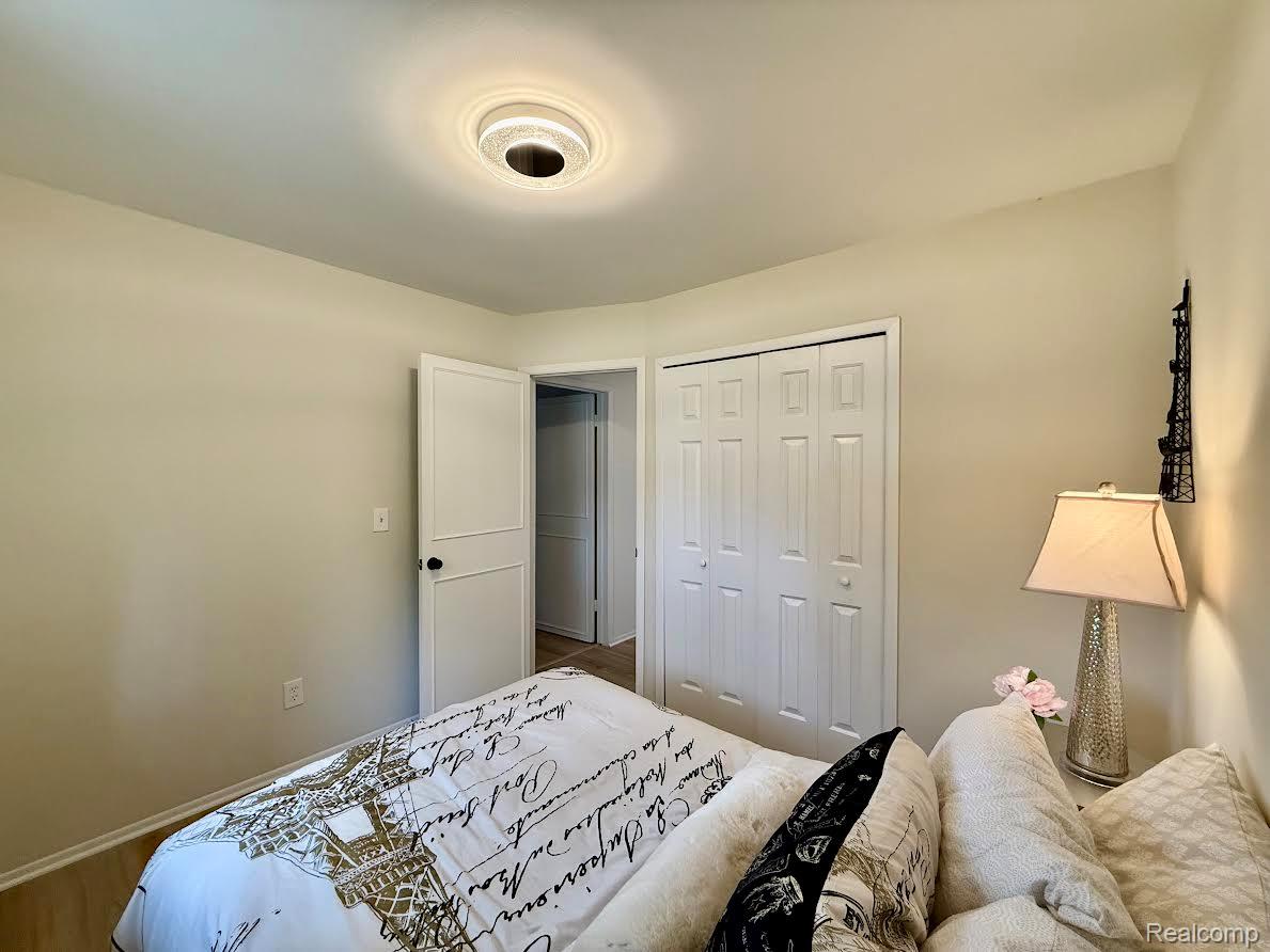 11859 Fairview Drive