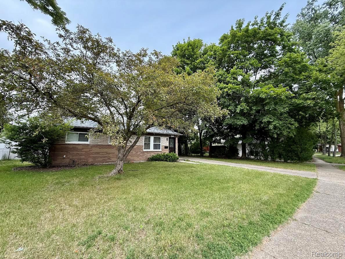 11859 Fairview Drive