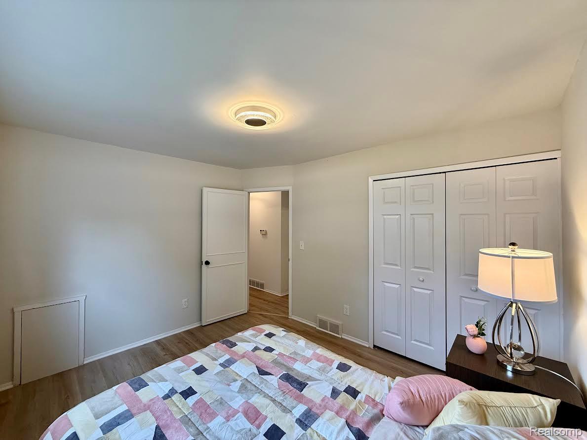 11859 Fairview Drive