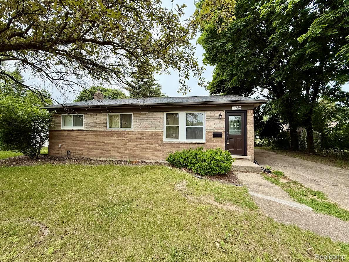 11859 Fairview Drive