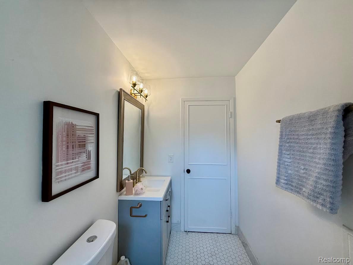 11859 Fairview Drive