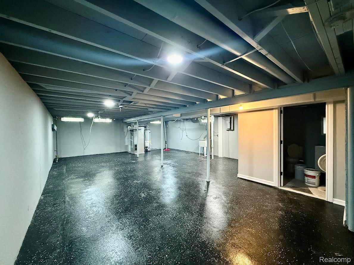 11859 Fairview Drive