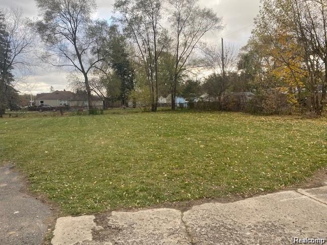 18621 Farmington Road