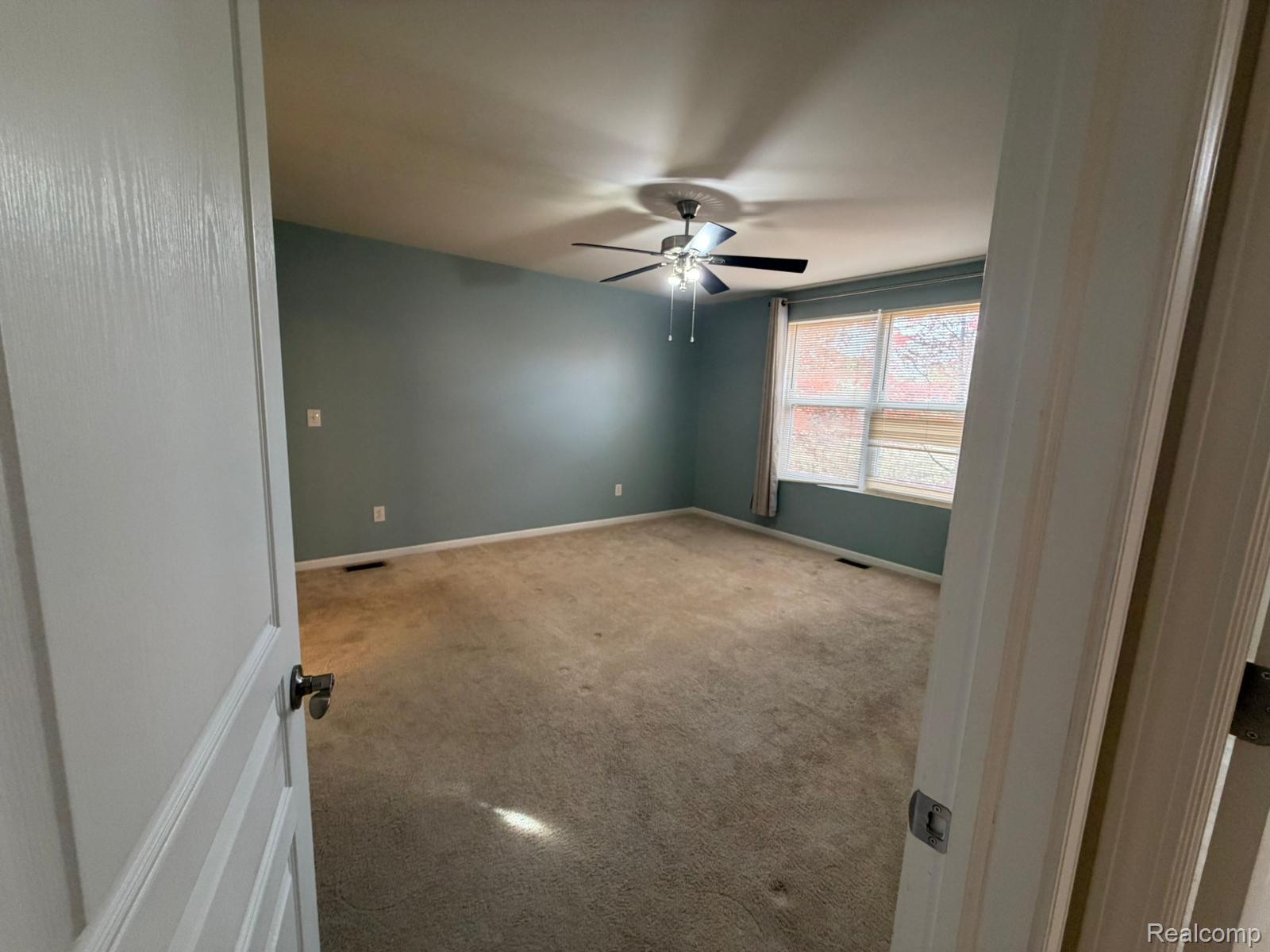 25835 Oberlin Boulevard