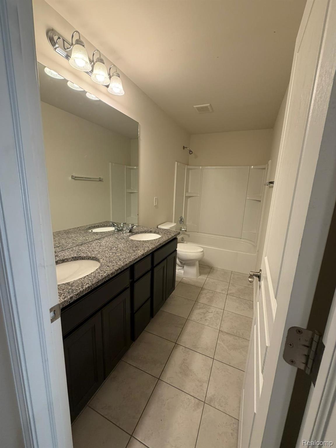 25835 Oberlin Boulevard