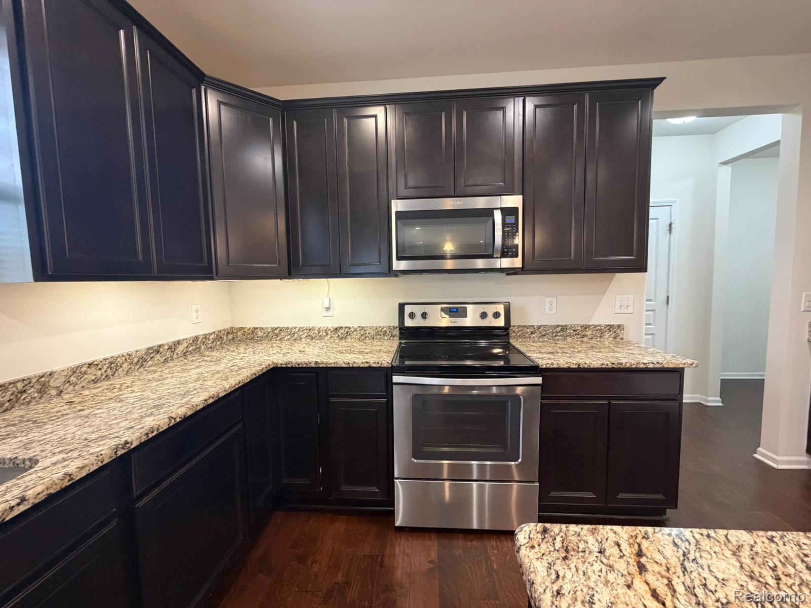 25835 Oberlin Boulevard