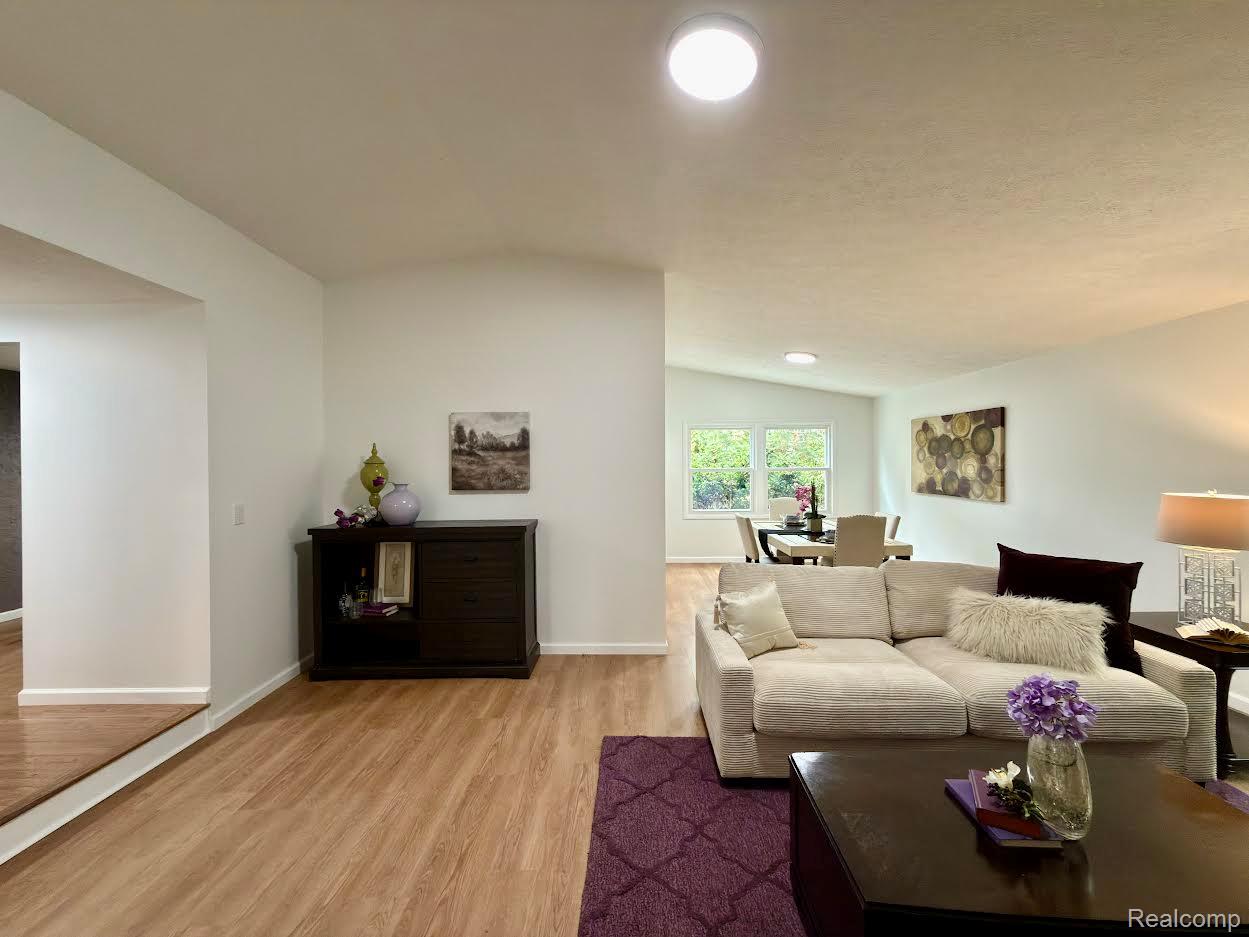 4973 Danbury Drive