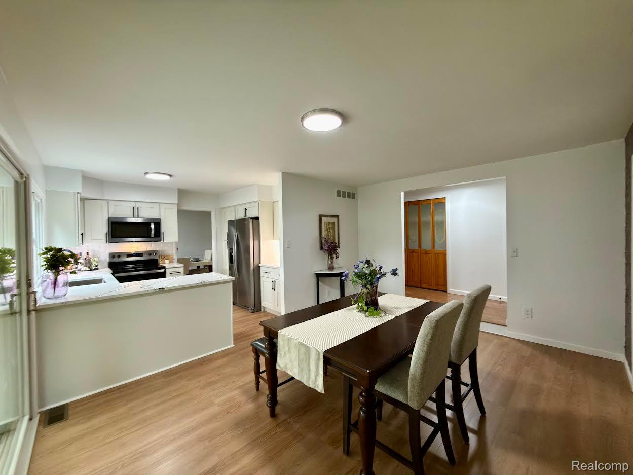 4973 Danbury Drive