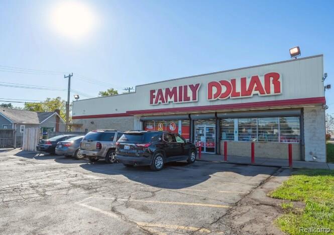 12207 Grand River Avenue