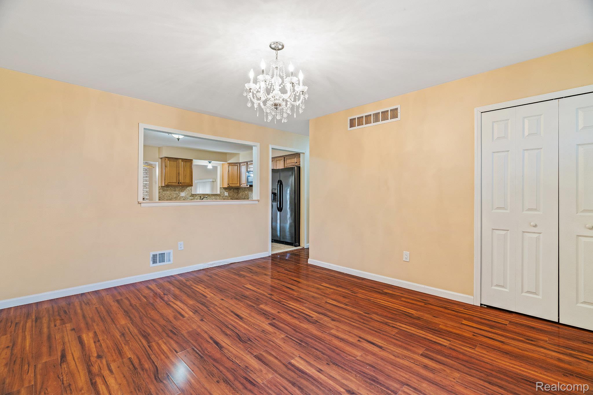 37258 Carpathia Boulevard