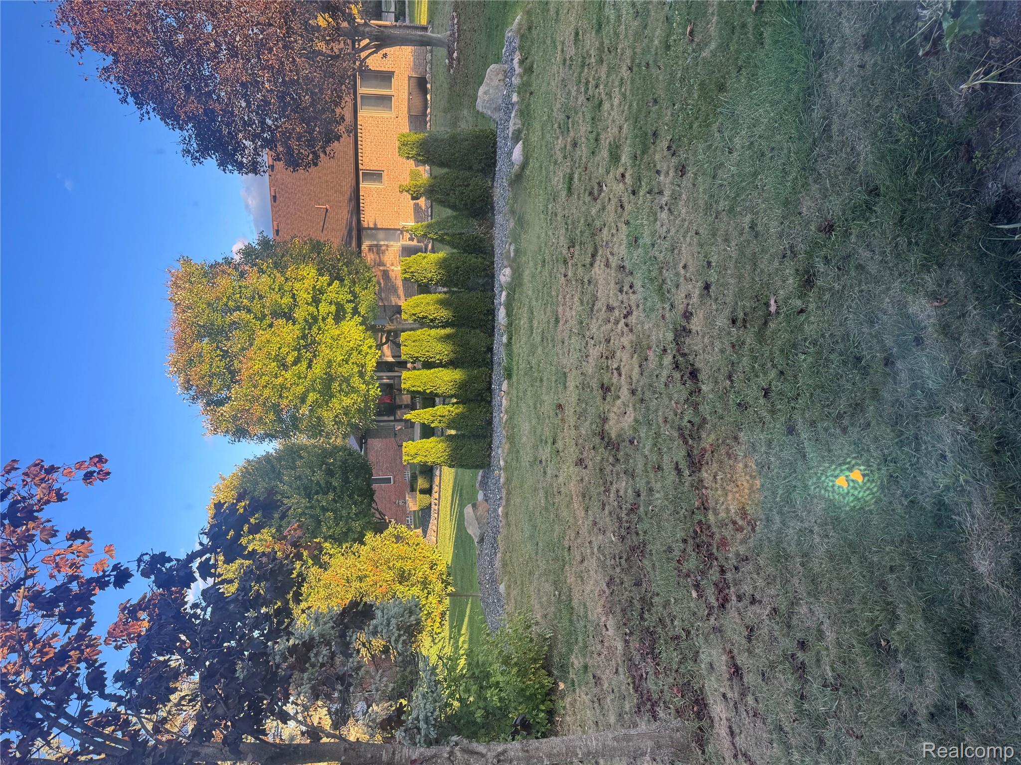 15002 Knightsbridge Drive