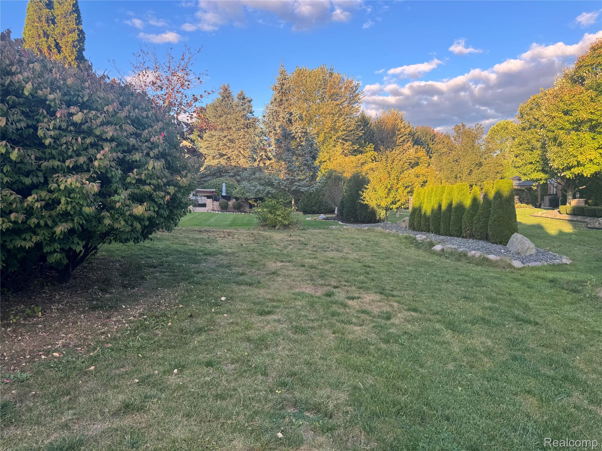 15002 Knightsbridge Drive