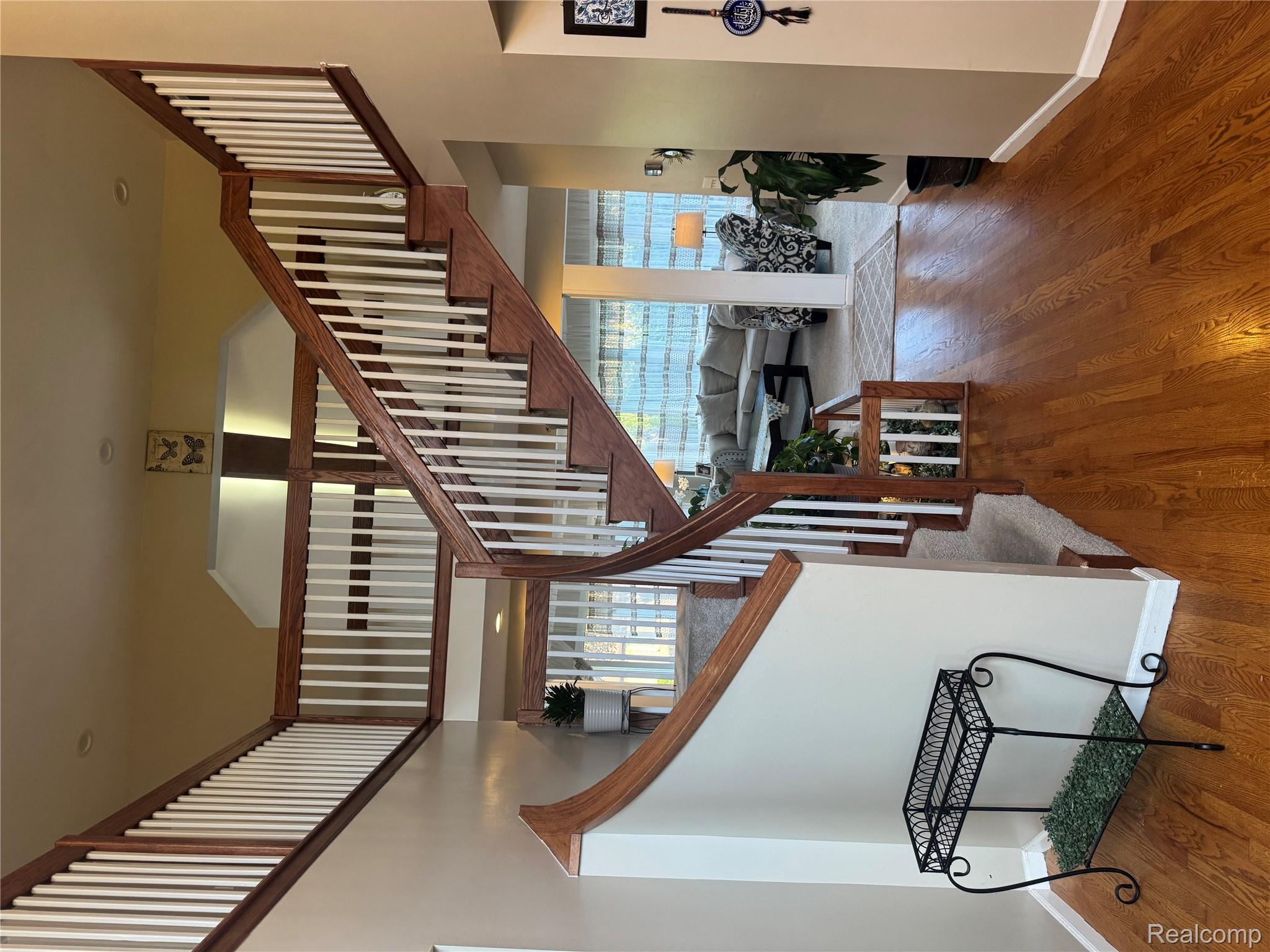 15002 Knightsbridge Drive