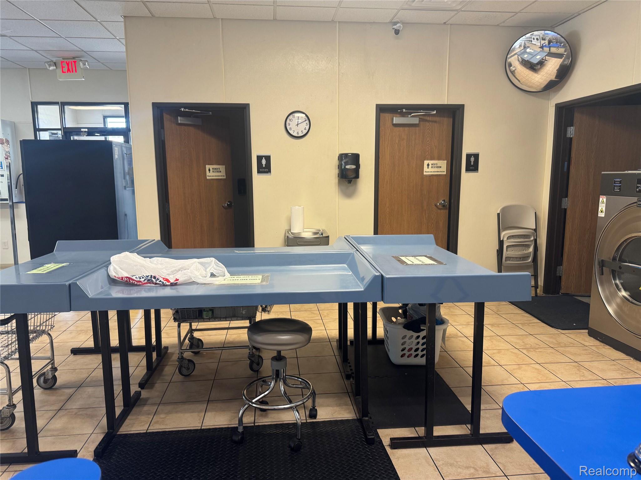 1751 E West Maple Road