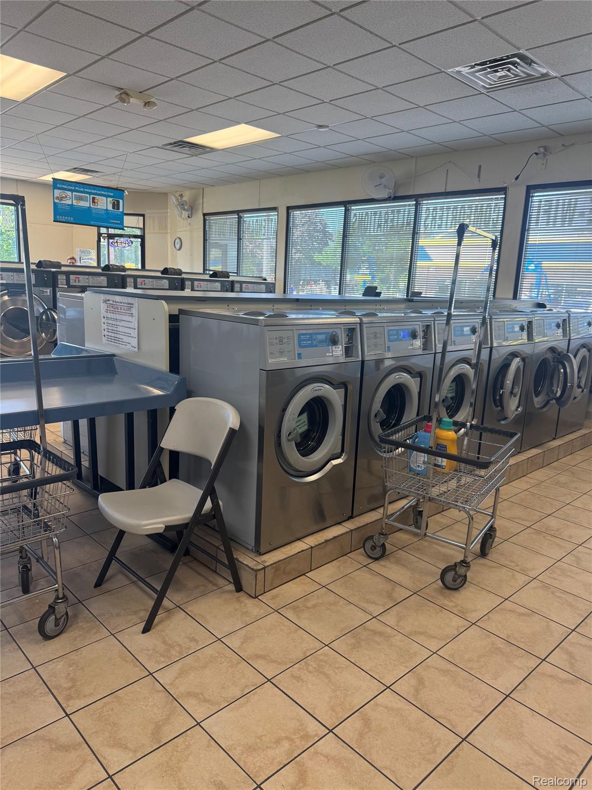 1751 E West Maple Road