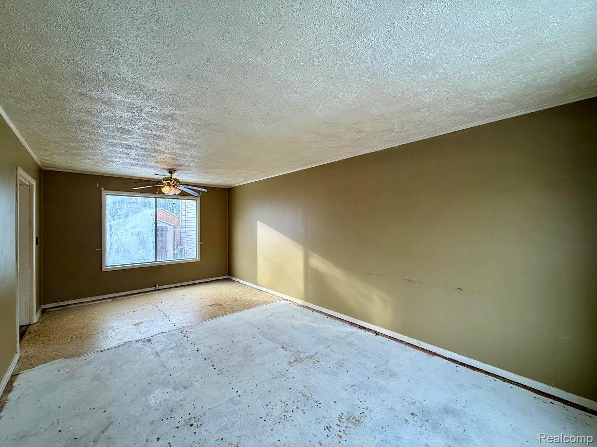 805 Estrada Drive