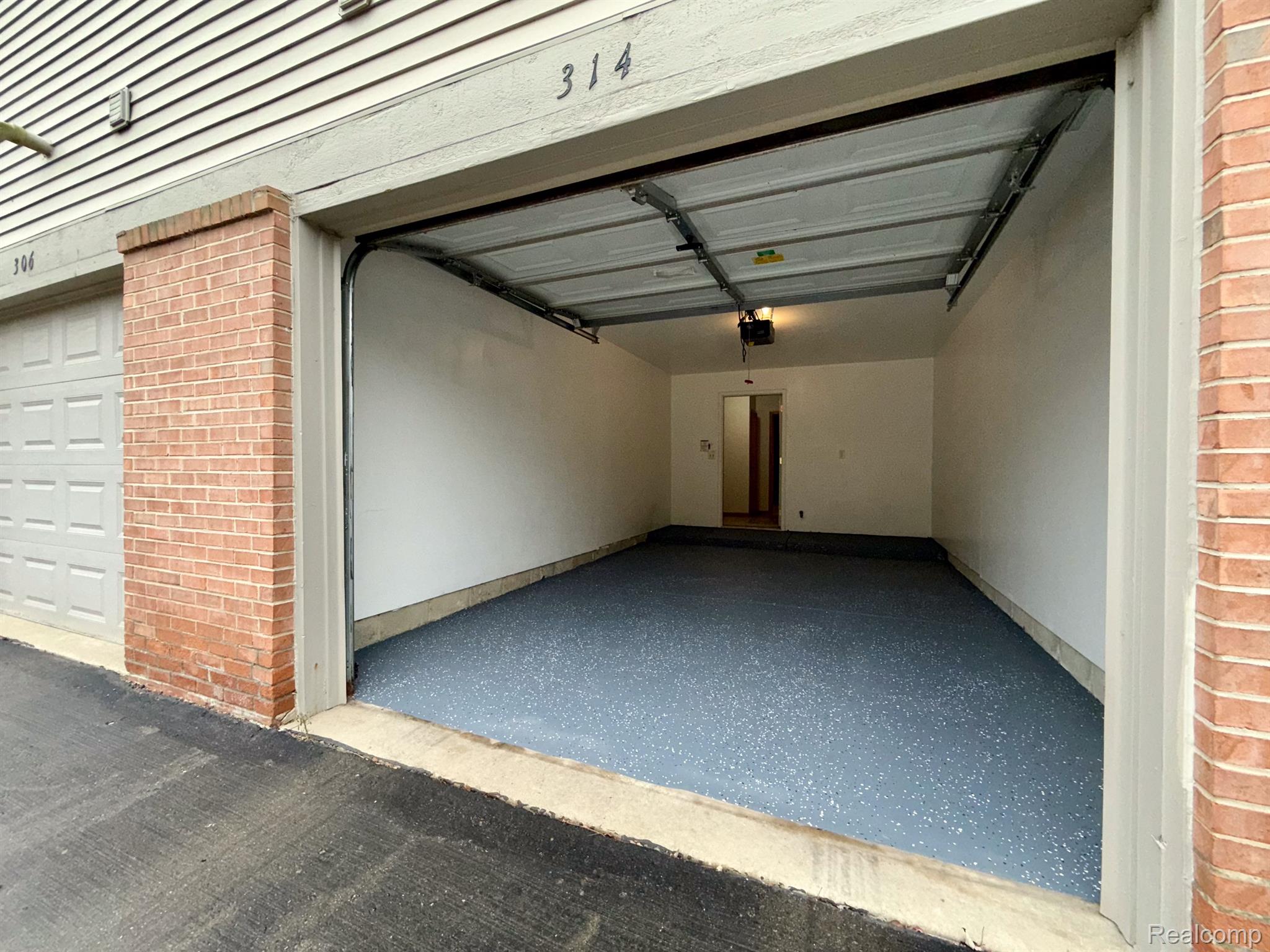 314 MARIGOLD Circle