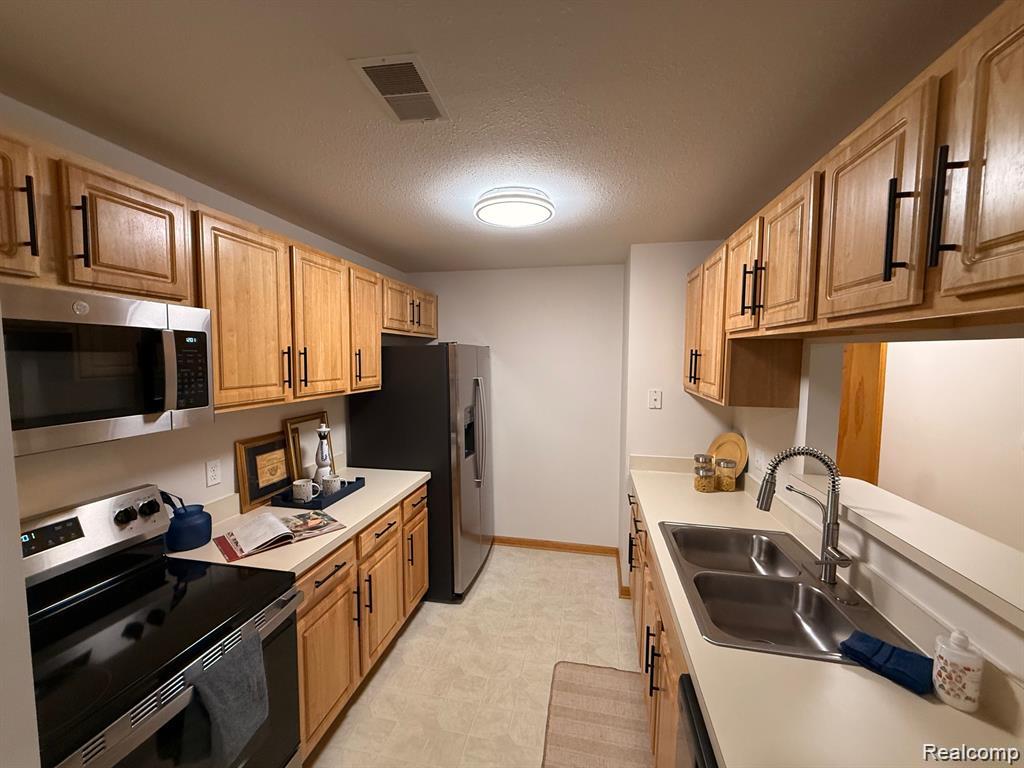 314 MARIGOLD Circle