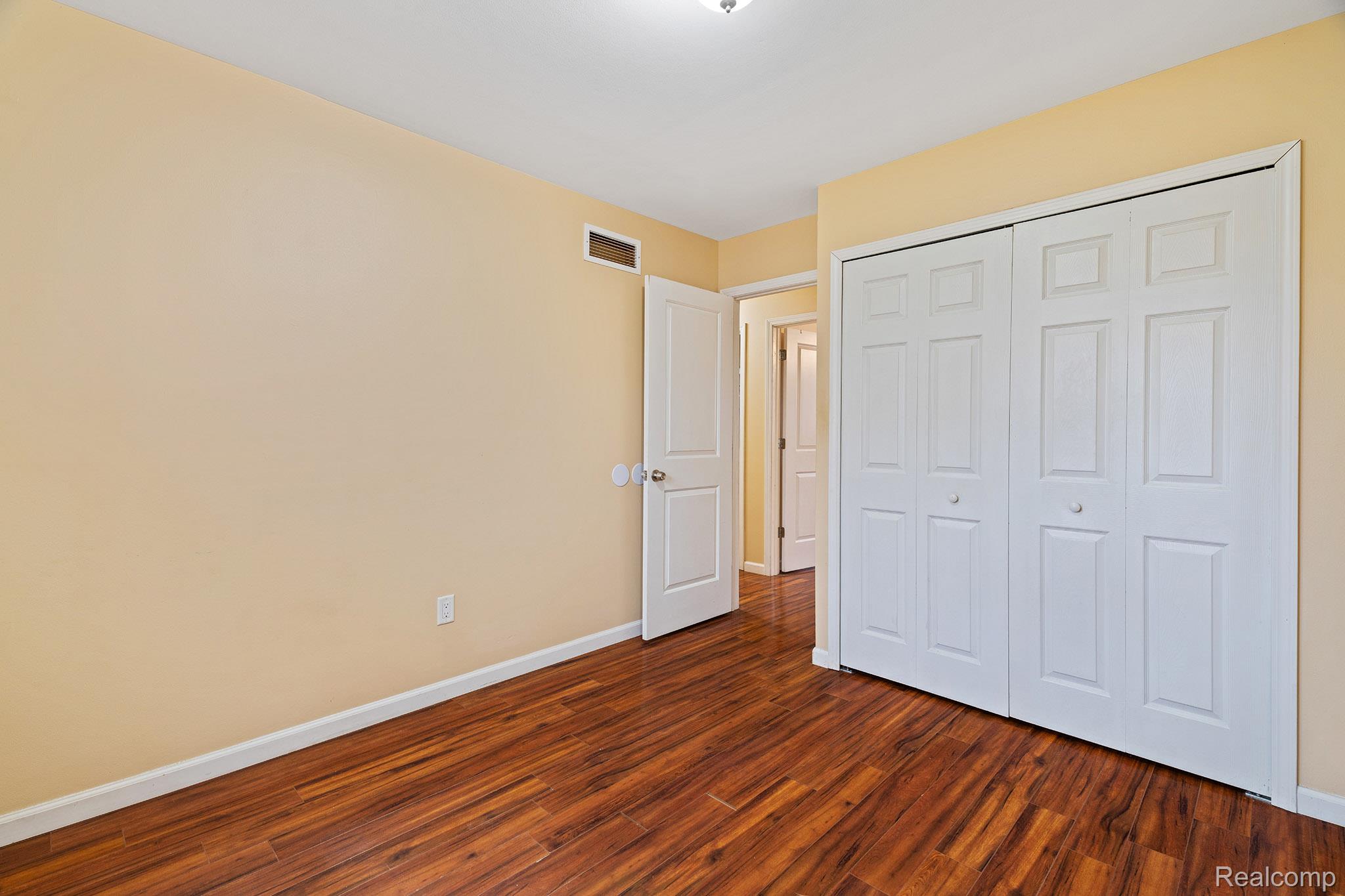 37258 Carpathia Blve Boulevard