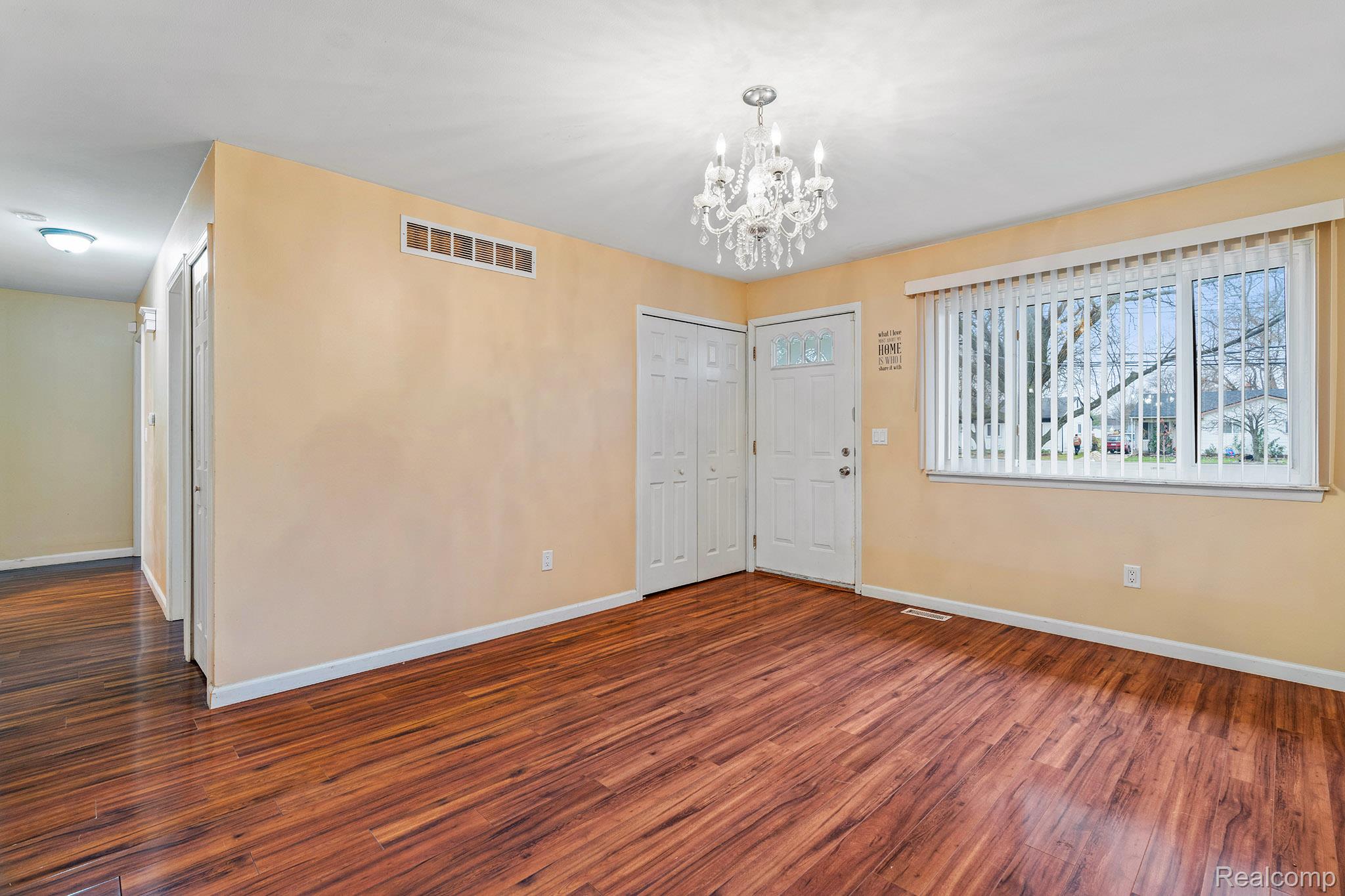 37258 Carpathia Blve Boulevard