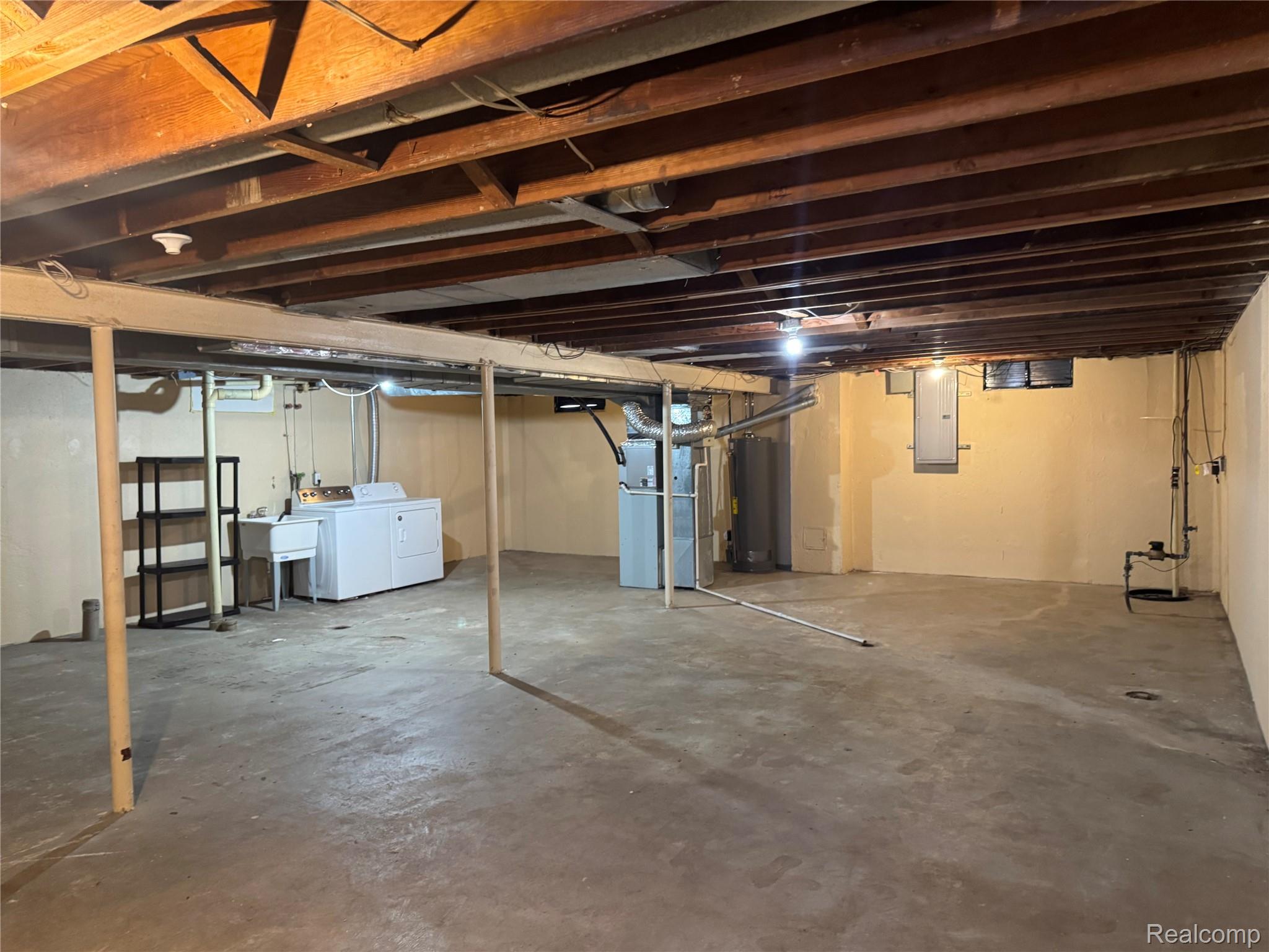 37258 Carpathia Blve Boulevard