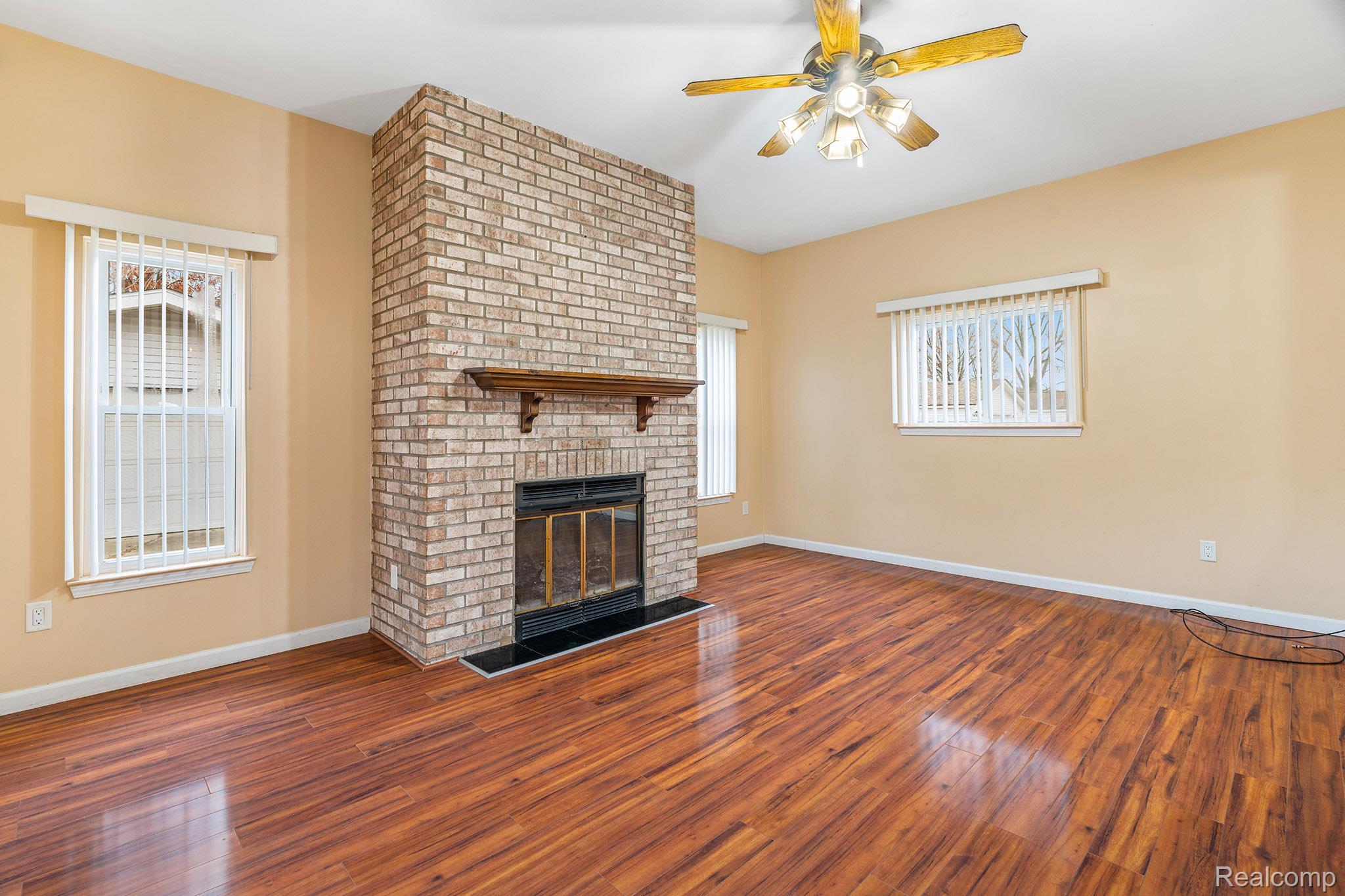 37258 Carpathia Blve Boulevard