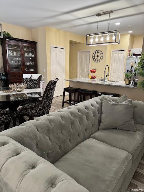 47544 Pembroke Drive