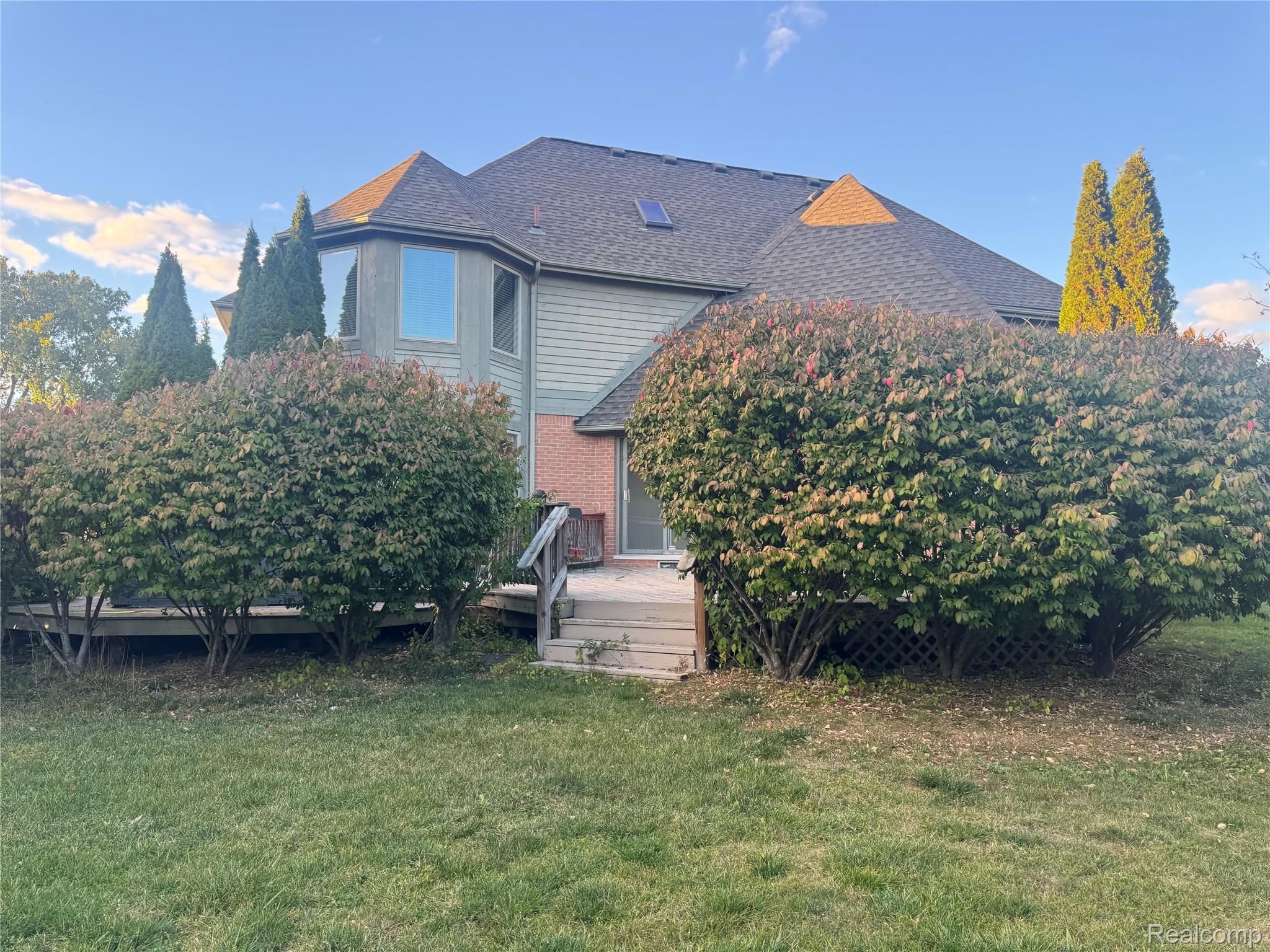 15002 Knightsbridge Drive